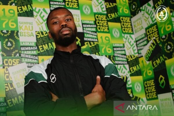 PSS Sleman Rekrut Frederic Injai untuk Perkuat Tim dengan Pemain Asing Baru