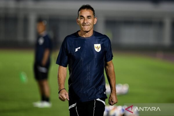 Vanenburg Memberikan Catatan Penting untuk Performa Tim U23 Indonesia