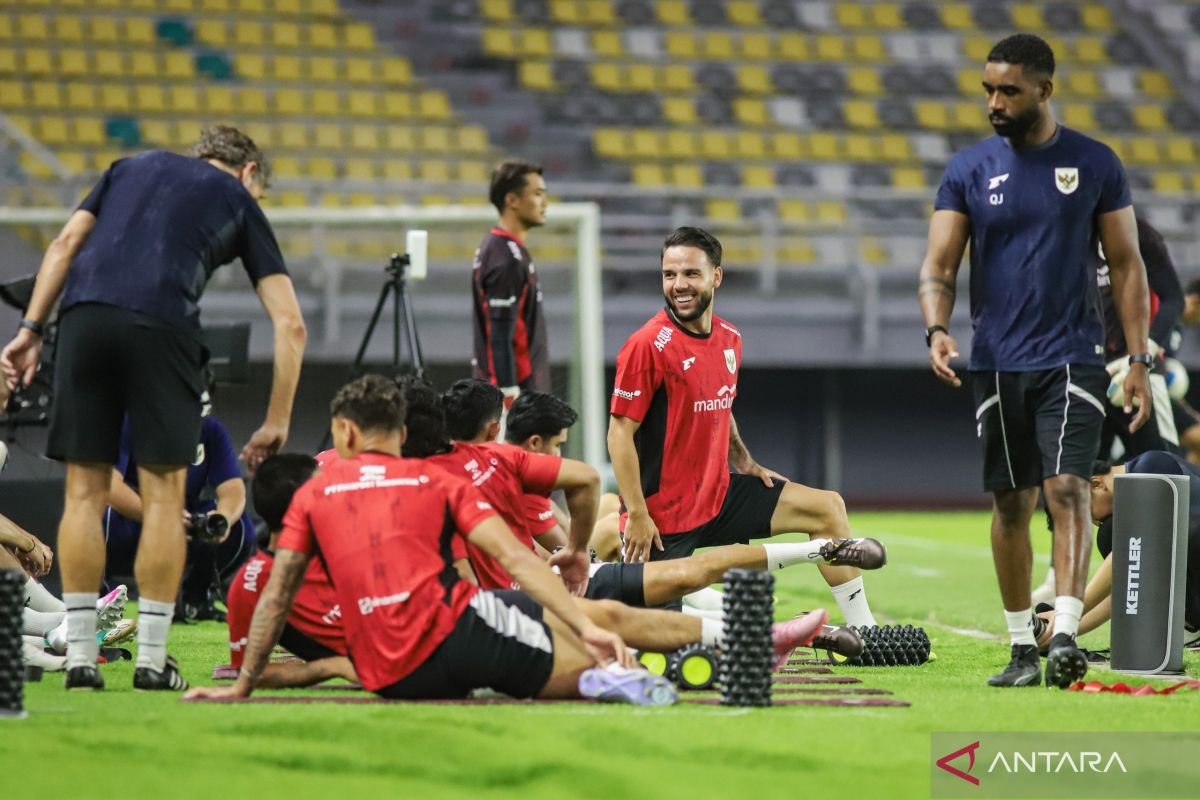 Kluivert Mengungkapkan Komunikasinya dengan Lille Terkait Transfer Verdonk