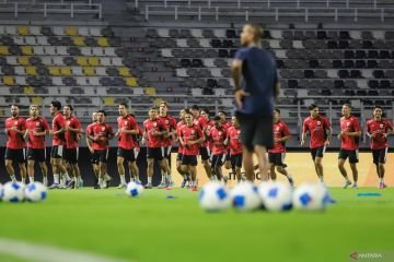 Timnas Indonesia Gelar Latihan Resmi di Surabaya Menjelang Pertandingan Melawan Timnas Thailand
